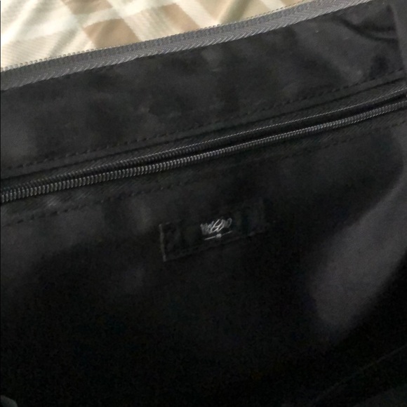 Snakeskin Crossbody Bag - Picture 2 of 6